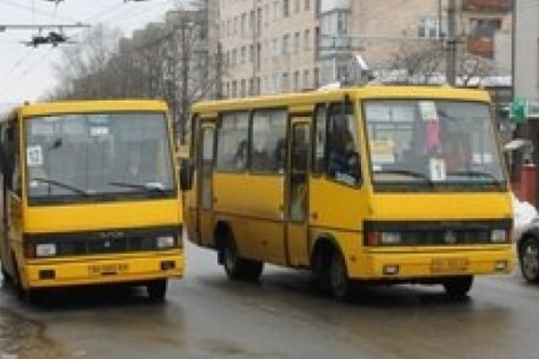 Нарешті: у Тернополі водія маршрутки покарають за необдуману витівку