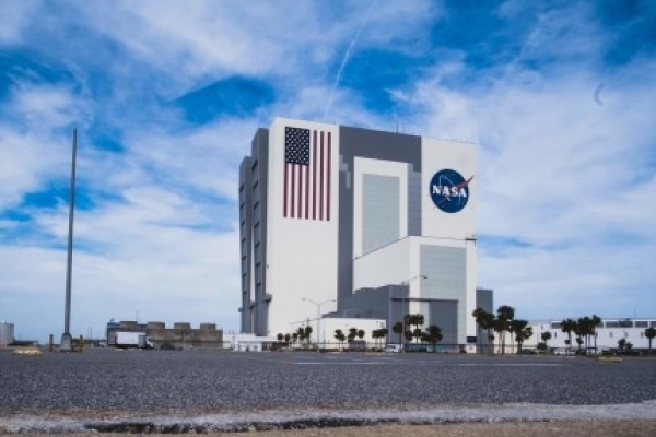 NASA планує відправляти туристів у космос