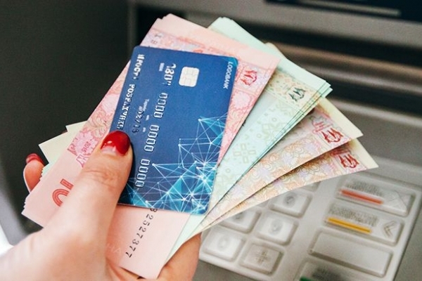 Кредити в Україні видаватимуть по-новому: зміни торкнуться кожного