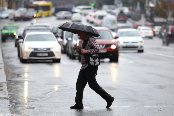 В Україну йдуть дощі і похолодання: синоптик повідомила про «погодні гойдалки»