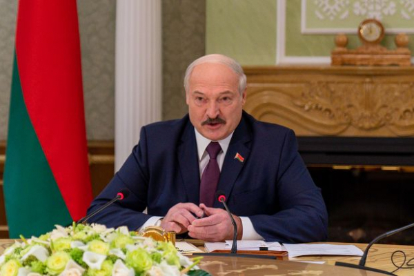 Те, що відбулося в Україні, буде квіточками: Лукашенко заговорив про різанину в Білорусі